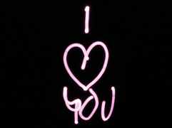 black and pink i heart you text
